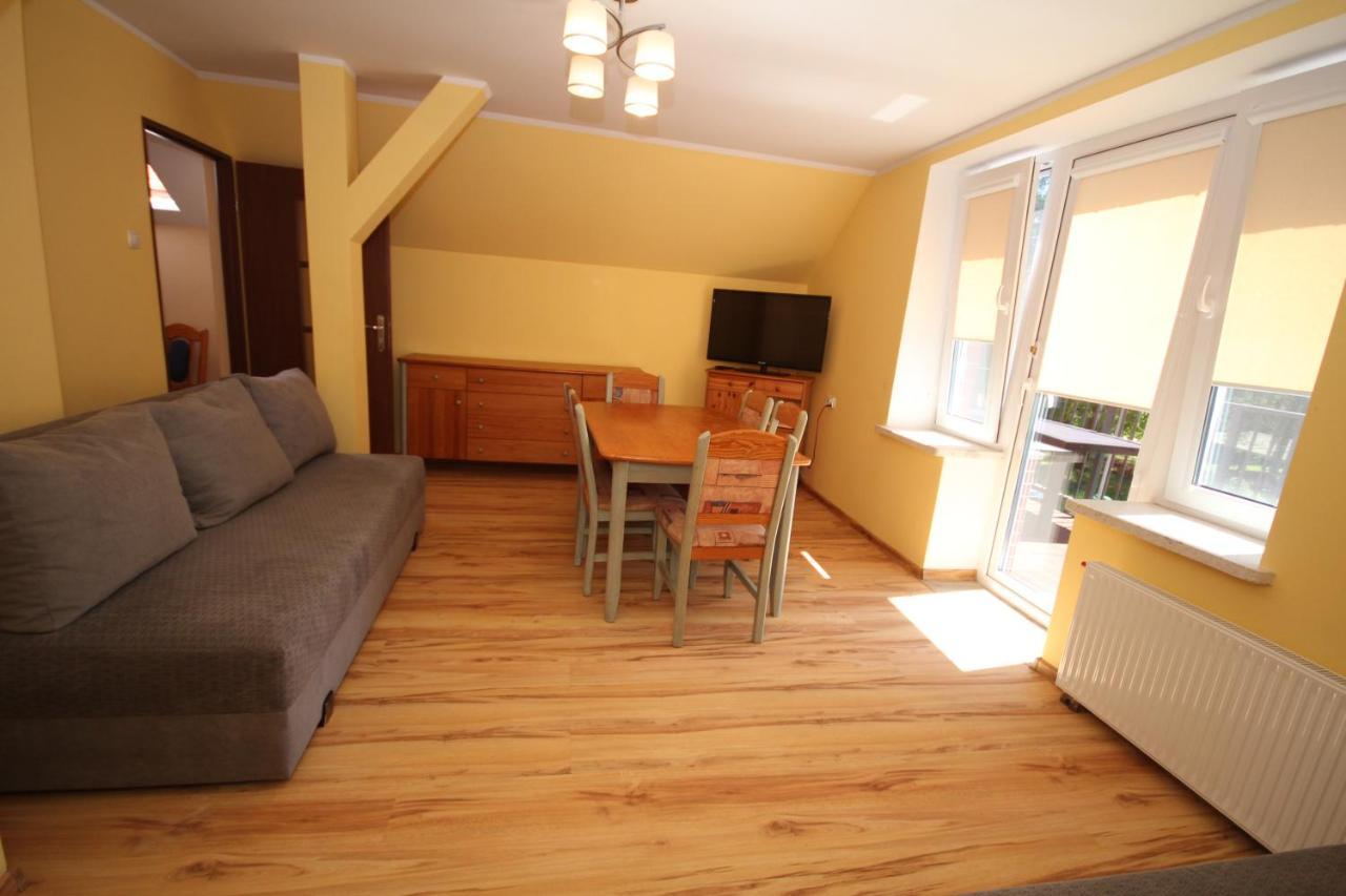 Caloroczny Drewniany Domek Superior I Apartamenty Eko-Oaza W Krynica Morska-Piaski Nowa Karczma  Exterior foto