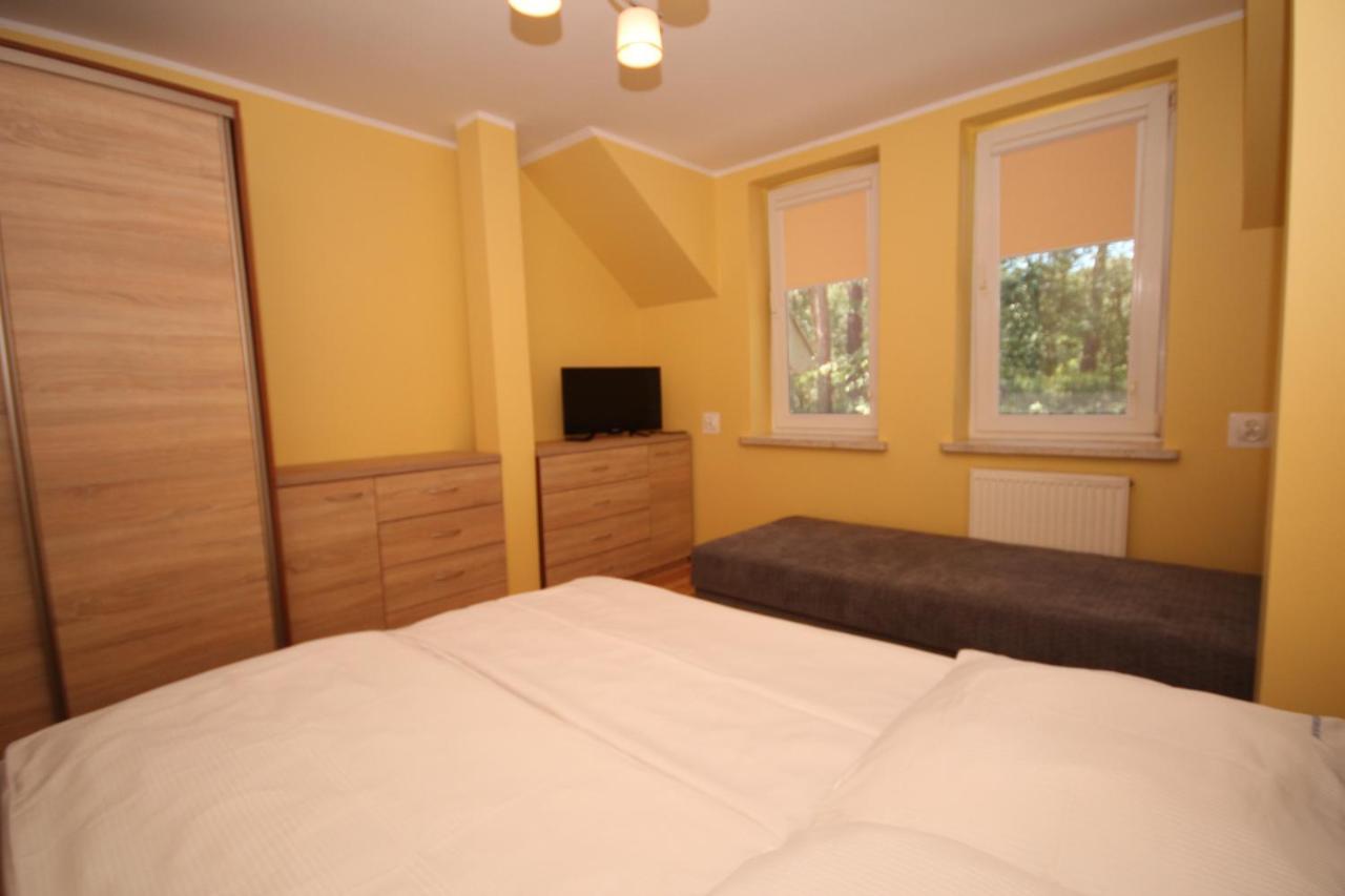 Caloroczny Drewniany Domek Superior I Apartamenty Eko-Oaza W Krynica Morska-Piaski Nowa Karczma  Exterior foto